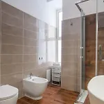 בית הארחה Neapolis 4*